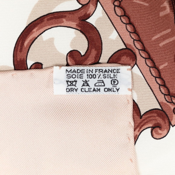Hermes Carre 90 FERRONNERIE Ironwork Scarf Muffler Pink White Multicolor Silk... - Picture 5 of 5